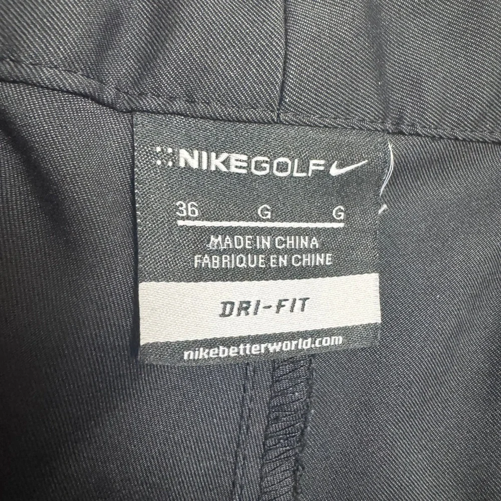 Nike Golf Dri FIT‎ Shorts Mens 36 Black Golf Activewear Athletic Shorts
